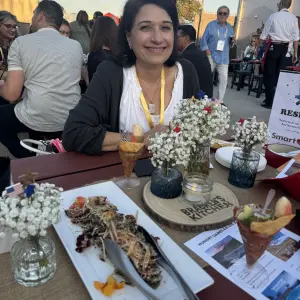 Tinamarie Squieri, Smart & Final