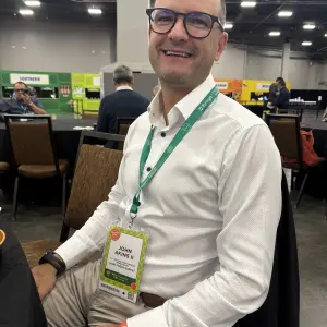 John Akins II , Akins Fresh Market