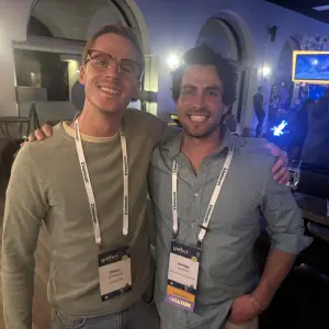 Oskar Wahlback, Commentsell; George Goodwin, Kobu Kombucha Powder