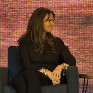 Kendra Doyel, Food 4 Less