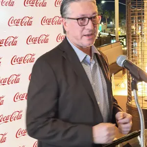 Steve Rodriquez, Melissa's