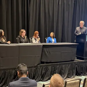 Workshop, Help Wanted: Building the Workforce of Tomorrow. Panel: Christine Curtis, C&S Wholesale, Shannon Clark, Houchens, Desiree Olivero Wakefern; Karla Ash, Gelsons