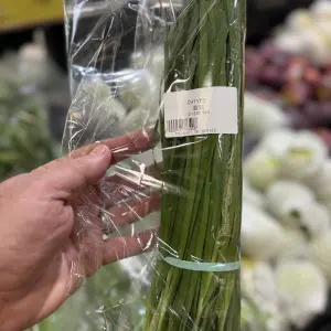 Chives, product of Mexico pachaged like nowhere else