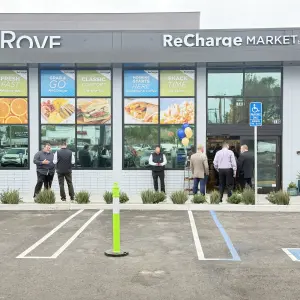 Gelson's second Convenient store in collaboration with ROVE ReCharge stations