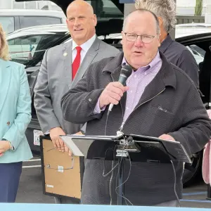 Costa Mesa Mayor John Stephens