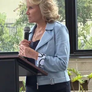 Cynthia McCloud