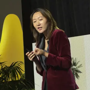 Sharon Gai, Author Speaker Advisor